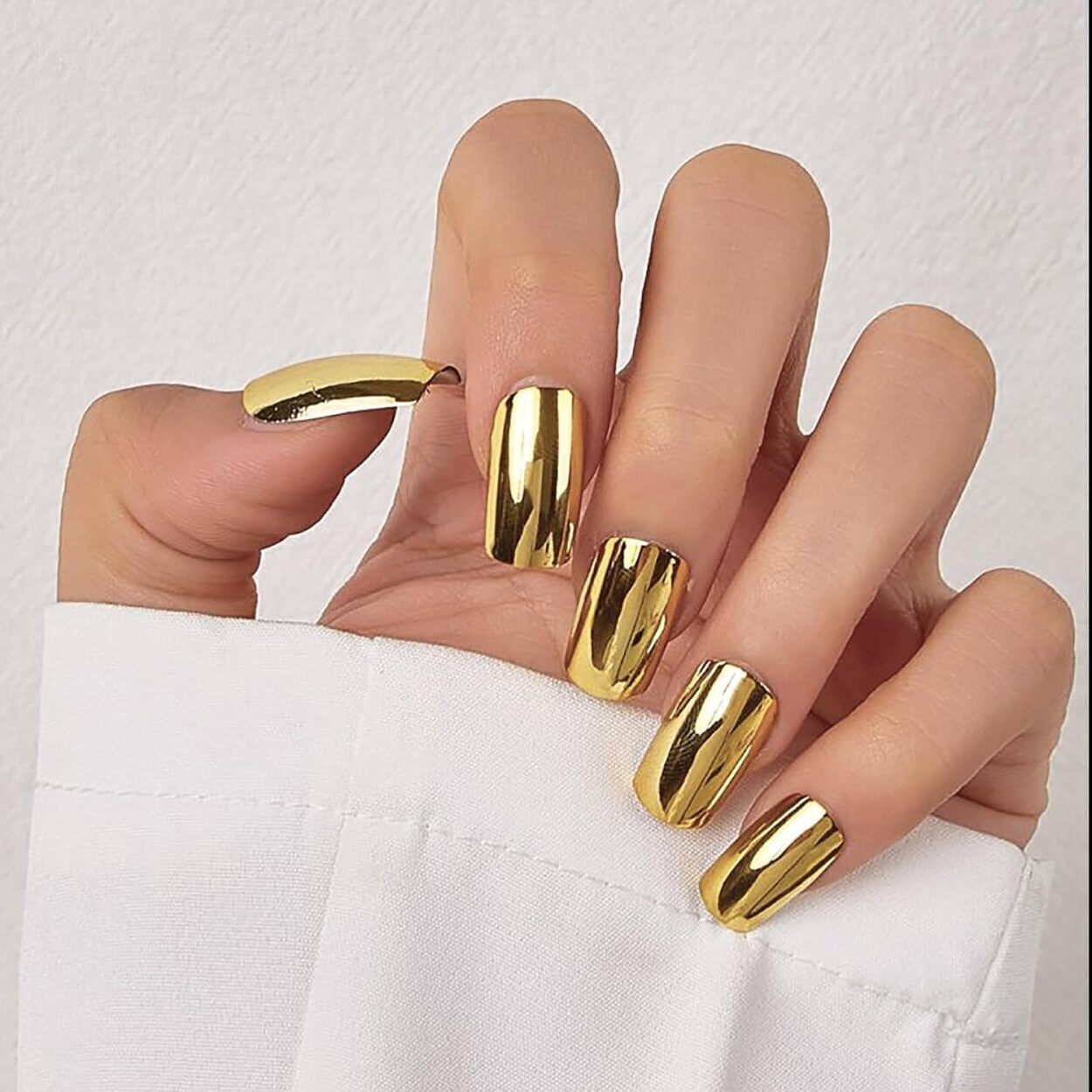 French False Nails Women Girls Gold Fake Press On Nails, 24Pc